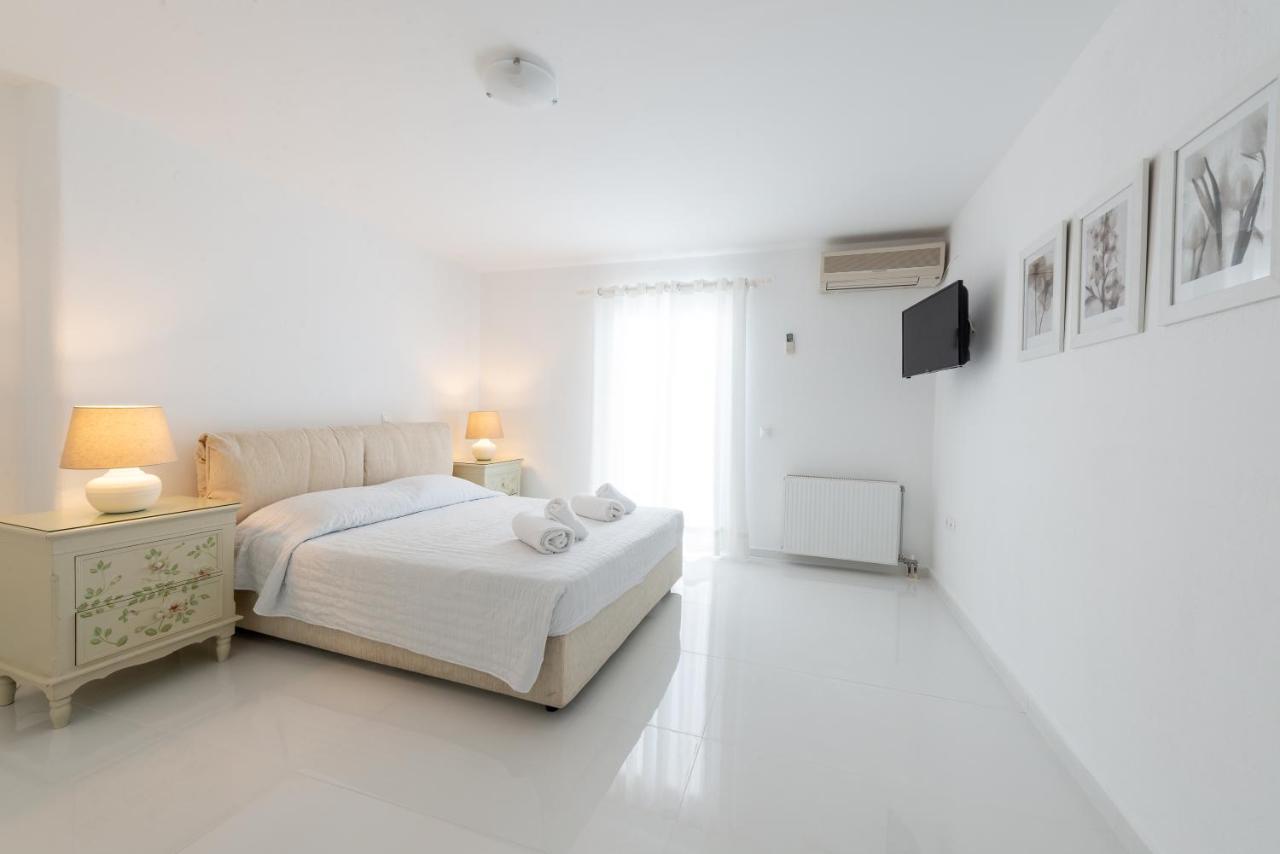 Aeri Villas & Apartments Tourlos Extérieur photo